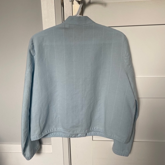 Stylish Linen Jacket by Liz Claiborne - Picture 4 of 9